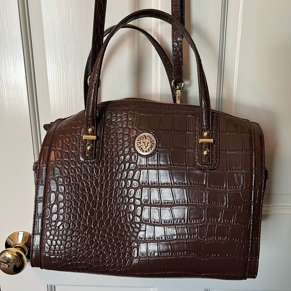 Anne Klein purse